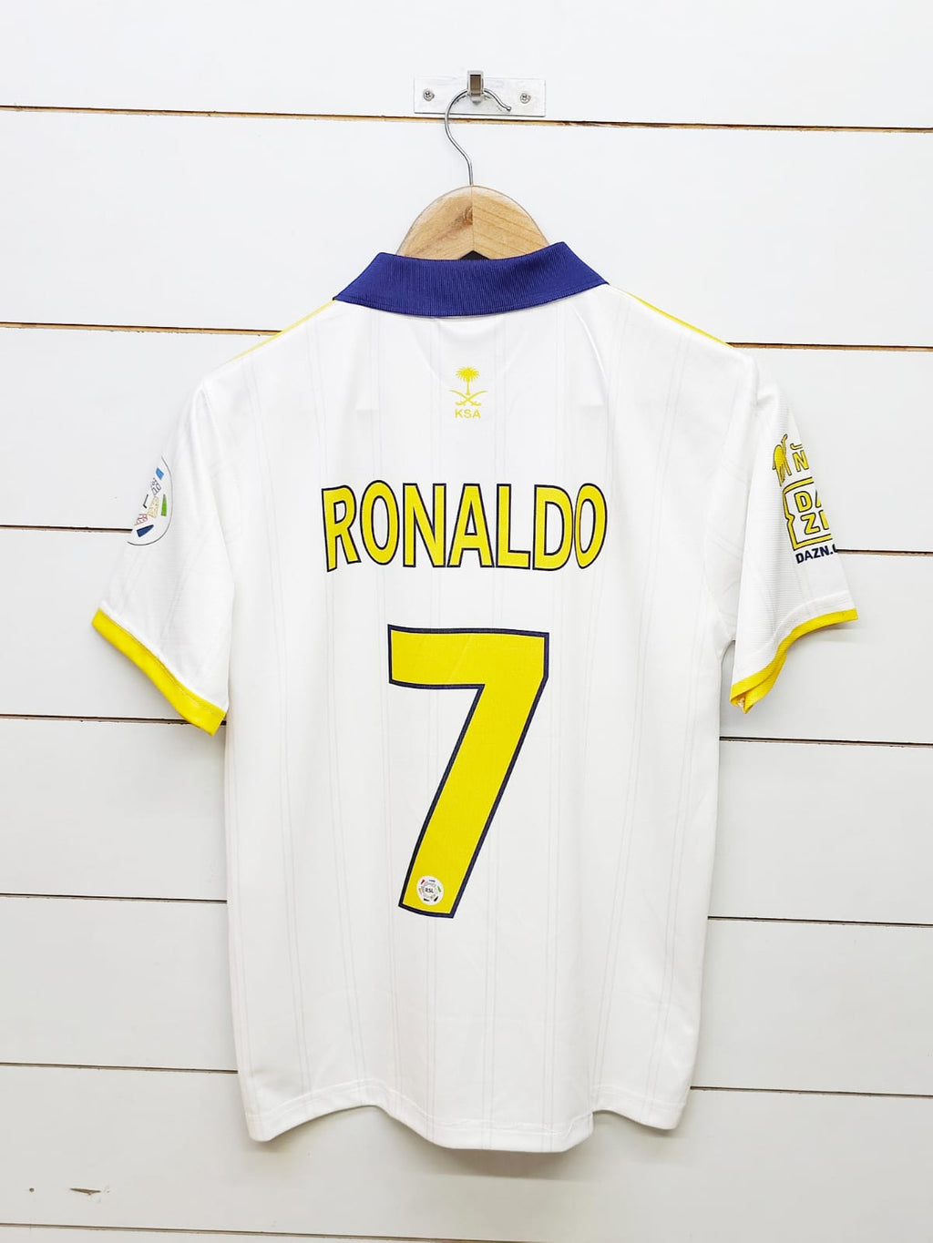 Al Nassr Jersey With Collar Ronaldo 7 Print | Embroidery Logos