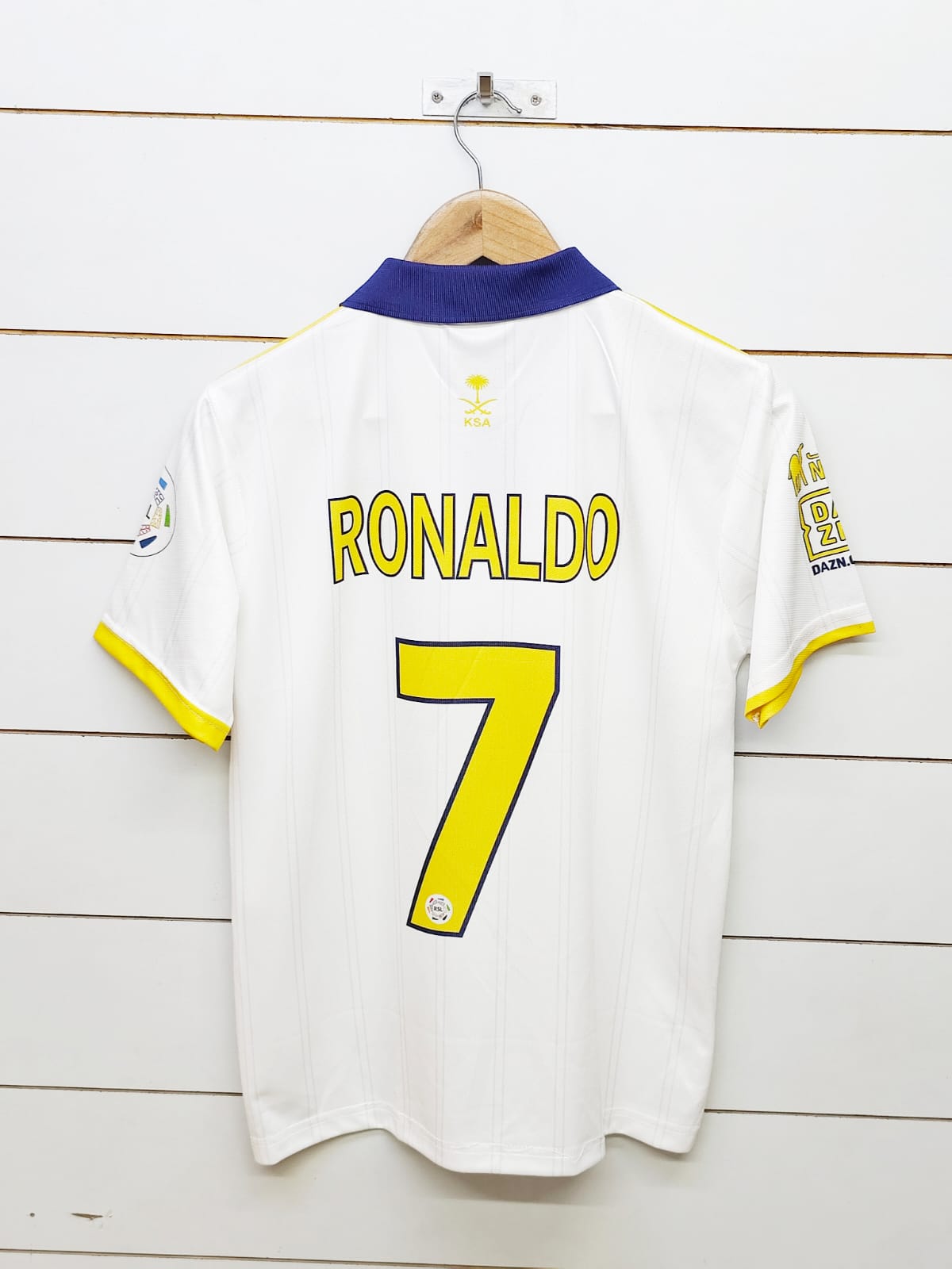 Al Nassr Jersey With Collar Ronaldo 7 Print | Embroidery Logos